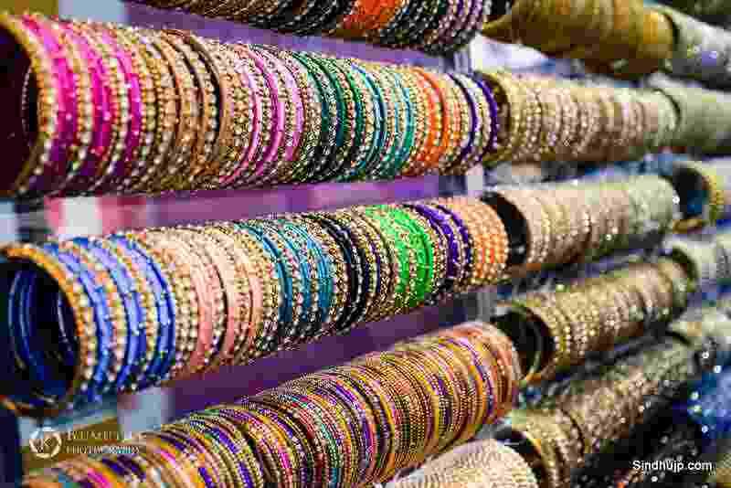 Pondy Bazar1