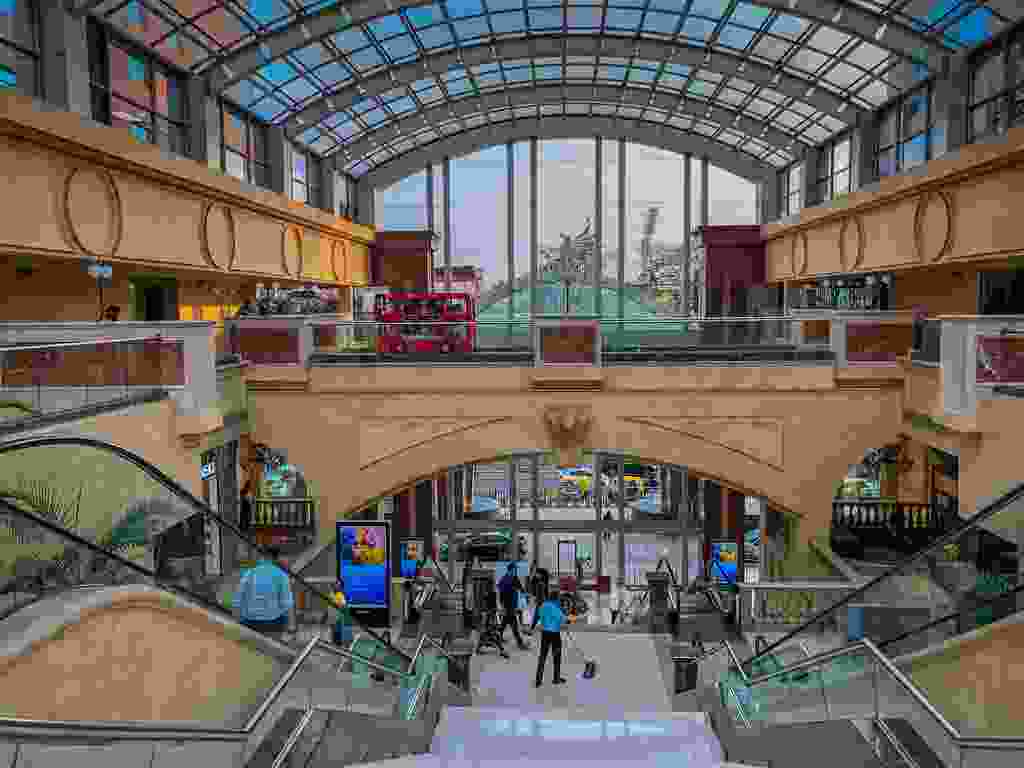 shop-ubcity2
