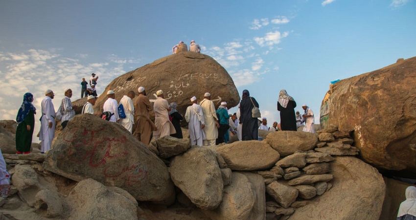 umrah-jabal-throw