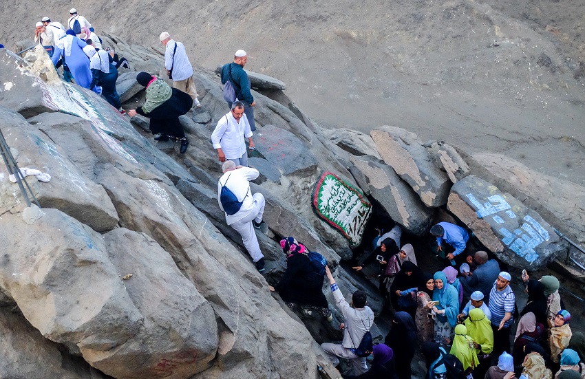 umrah-hiracave